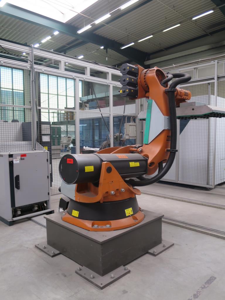 sheetmetal- and metalworking machines<br><font size="2">Collaboration with Hilco Industrial Acquisitions<br></font><img src="/images/hil.png"><br>-6